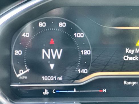 Certified 2024 GMC Sierra 1500 Elevation image 12