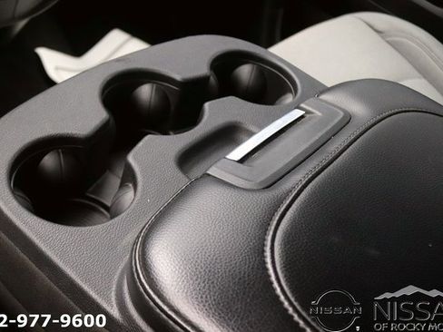 Used 2024 RAM 2500 Big Horn image 26