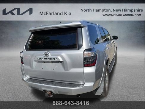 Used 2015 Toyota 4Runner SR5 Premium AWD/4WD image 4