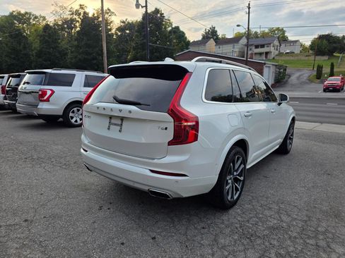 Used 2017 Volvo XC90 T6 Momentum w/ Vision Package AWD/4WD image 5