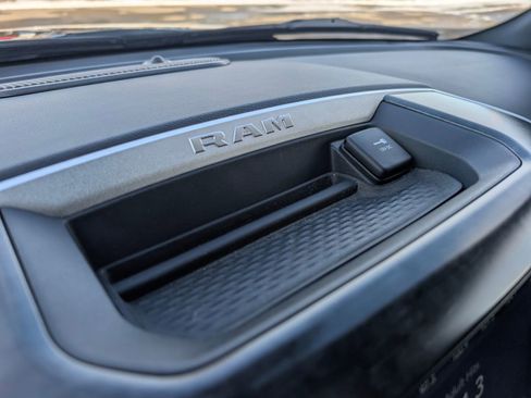 Used 2019 RAM 1500 Big Horn image 16