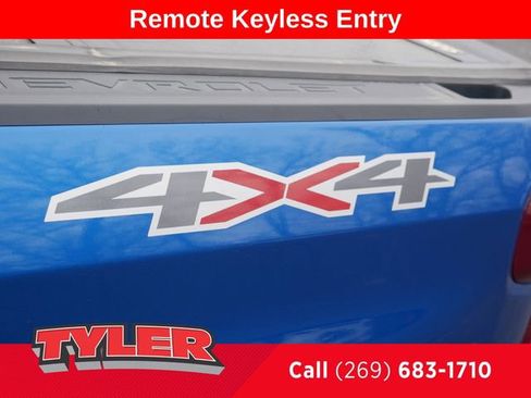Used 2023 Chevrolet Silverado 1500 Custom w/ LPO, Dark Essentials Package AWD/4WD image 12