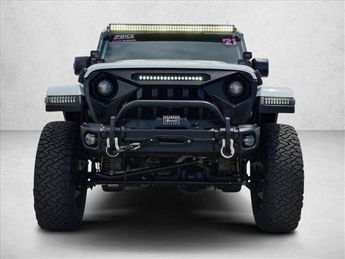 Used 2021 Jeep Gladiator Sport AWD/4WD image 2