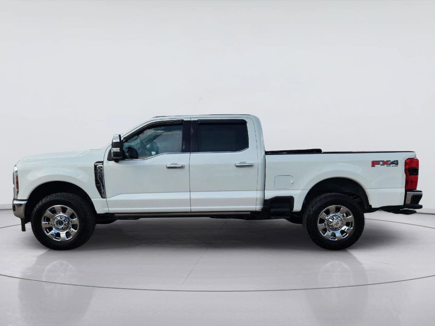 Used 2024 Ford F350 King Ranch w/ Chrome Package AWD/4WD image 4