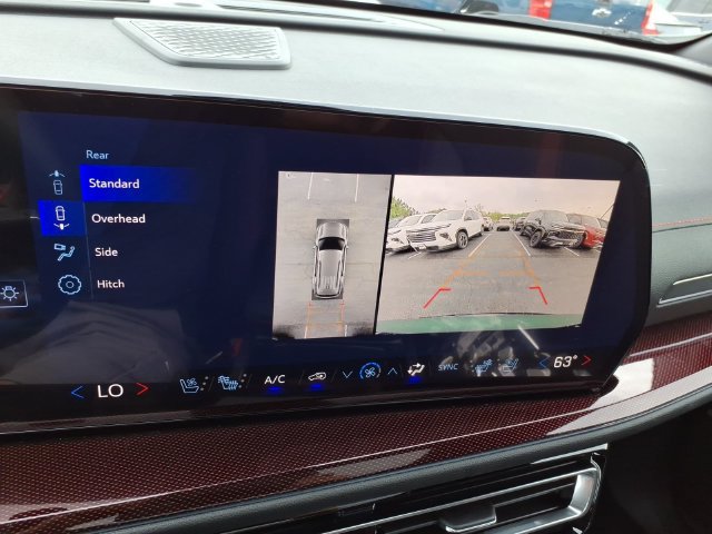 New 2027 Chevrolet Traverse RS w/ LPO, Floor Liner Package AWD/4WD image 14