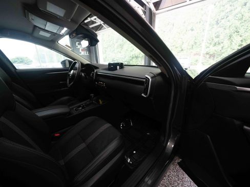 Used 2025 MAZDA CX-50 AWD 2.5 S w/ Preferred Package image 26