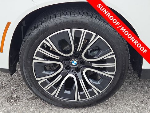 Used 2025 BMW X3 xDrive30i w/ Premium Package image 7