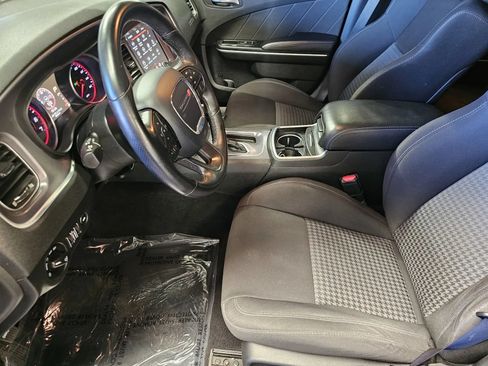 Used 2020 Dodge Charger R/T RWD image 13