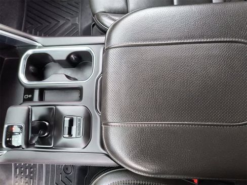 Used 2023 GMC Sierra 1500 Denali w/ Technology Package image 21