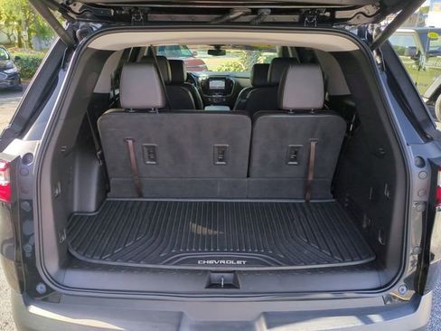 Used 2019 Chevrolet Traverse RS image 29