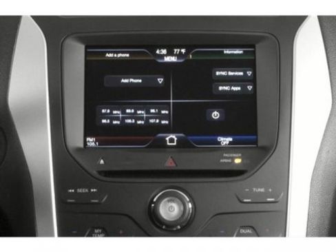 Used 2015 Ford Explorer XLT image 9