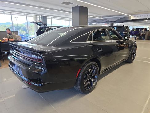 New 2026 Dodge Charger R/T image 2