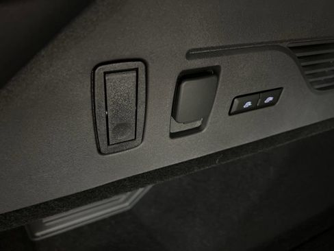 New 2026 Lincoln Nautilus Reserve image 41