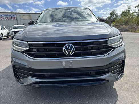 Used 2024 Volkswagen Tiguan SE R-Line image 9