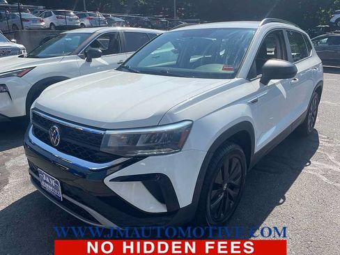 Used 2022 Volkswagen Taos S AWD/4WD image 1