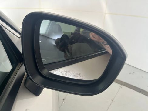 Used 2025 Nissan Rogue Platinum AWD/4WD image 50