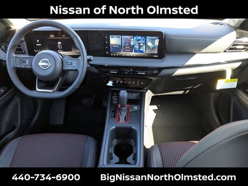 New 2026 Nissan Kicks SR w/ SR Premium Package AWD/4WD image 17