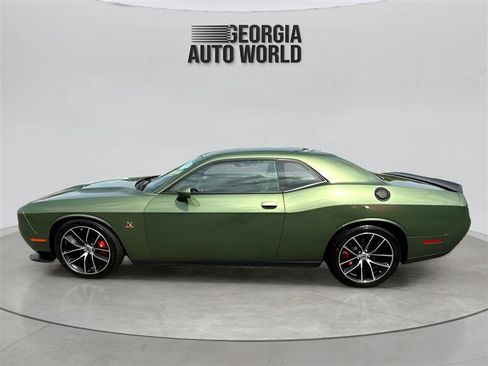 Used 2018 Dodge Challenger R/T Scat Pack w/ Technology Group image 2