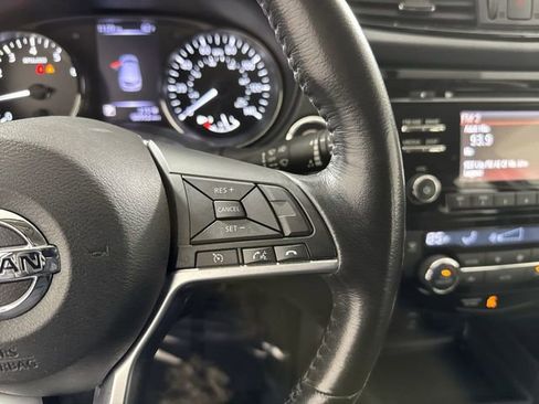 Used 2018 Nissan Rogue Sport SV w/ SV All-Weather Package image 14