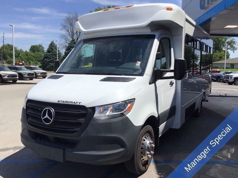 Used 2022 Mercedes-Benz Sprinter 3500 image 11