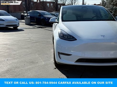 Used 2023 Tesla Model Y Performance image 12