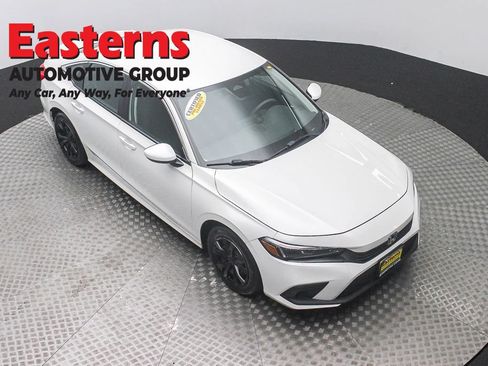 Used 2024 Honda Civic LX image 3