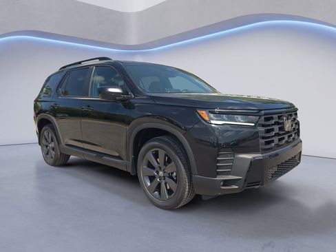 New 2026 Honda Pilot Sport image 8