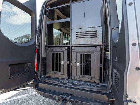 Used 2022 Mercedes-Benz Sprinter 3500 image 43