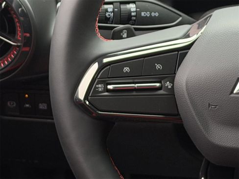 New 2026 Chevrolet Equinox EV RS image 13