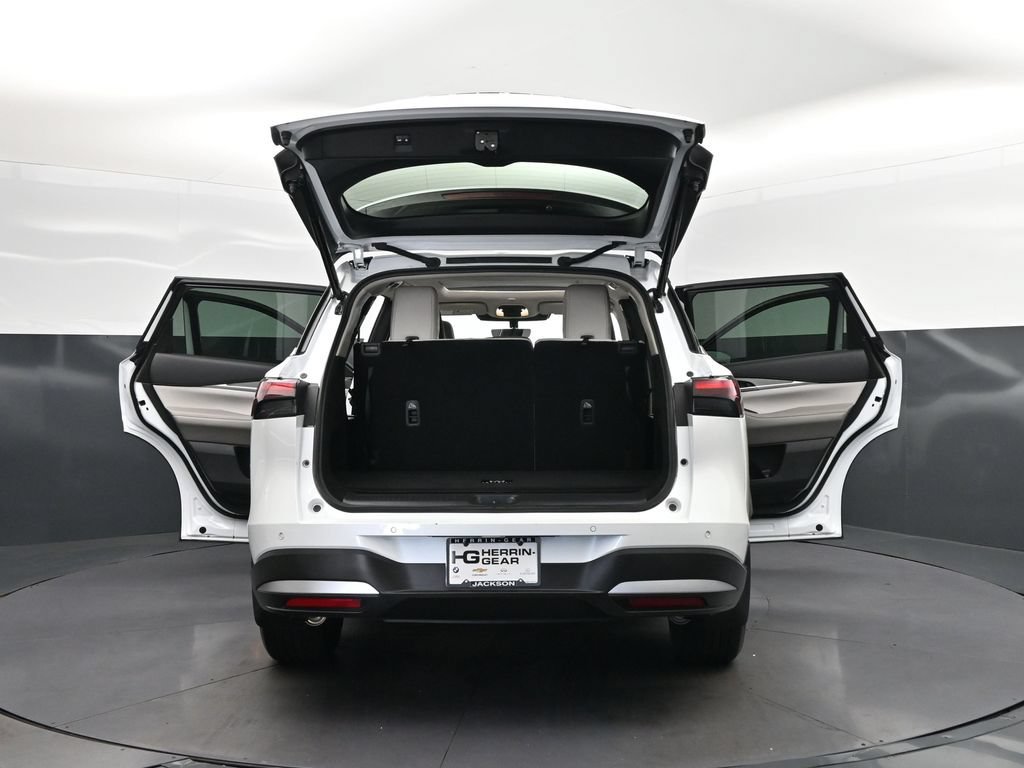 Used 2026 INFINITI QX60 Pure w/ Cargo Package FWD image 52