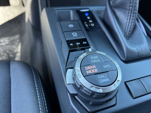 New 2025 Toyota Tacoma TRD Off-Road image 23