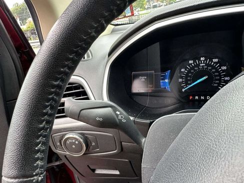 Used 2016 Ford Edge SEL w/ Equipment Group 201A AWD/4WD image 30