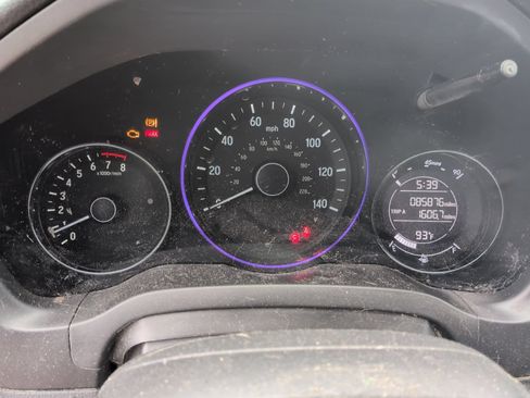 Used 2016 Honda HR-V EX image 8