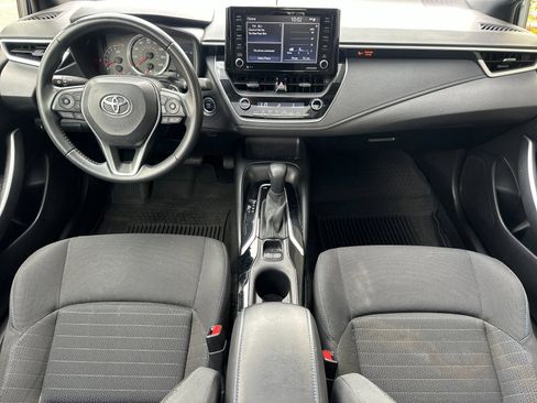 Used 2022 Toyota Corolla SE w/ SE Premium Package image 12