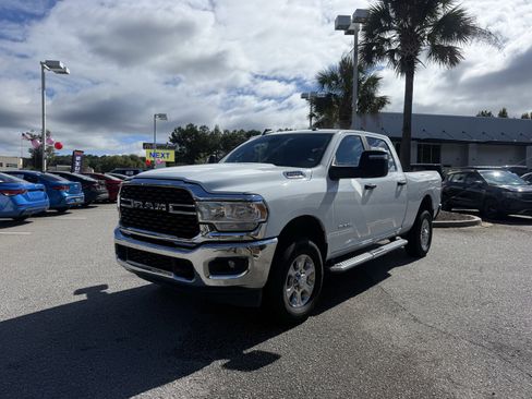 Used 2024 RAM 2500 Big Horn image 1