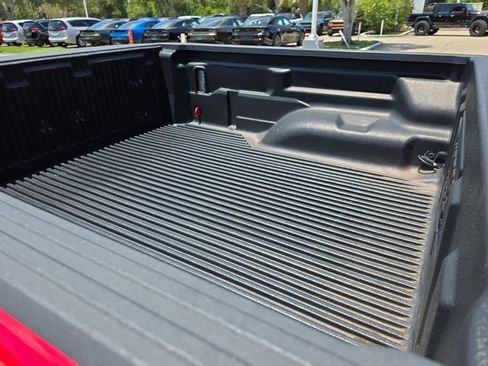 Used 2023 Jeep Gladiator Sport AWD/4WD image 10