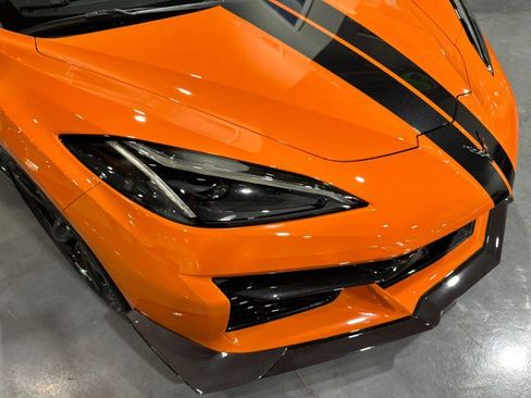 Used 2023 Chevrolet Corvette Z06 w/ Z07 Performance Package RWD image 15
