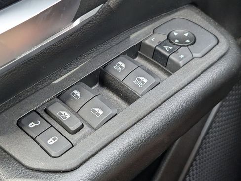 Used 2025 RAM 1500 Big Horn image 21