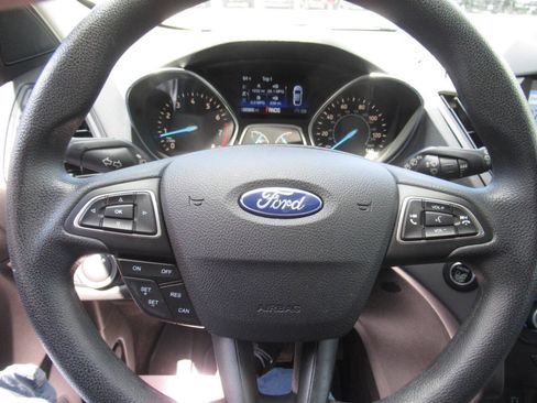 Used 2019 Ford Escape SE AWD/4WD image 27