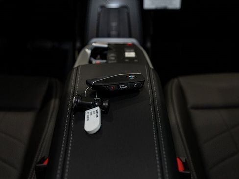 New 2025 BMW X1 xDrive28i w/ Premium Package image 40