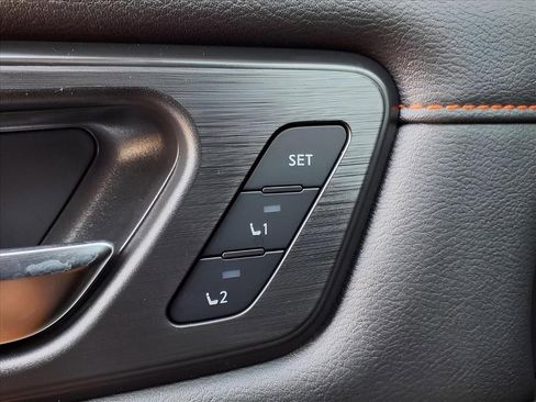 New 2026 Nissan Armada PRO-4X w/ Captain's Chari Seat Package image 15