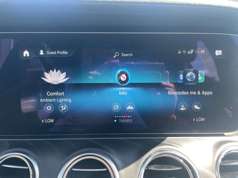 Used 2023 Mercedes-Benz E 350 E 350 4MATIC AWD 4dr Sedan image 37