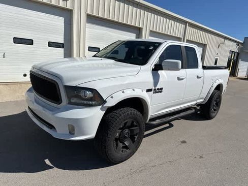 Used 2013 RAM 1500 Sport image 11