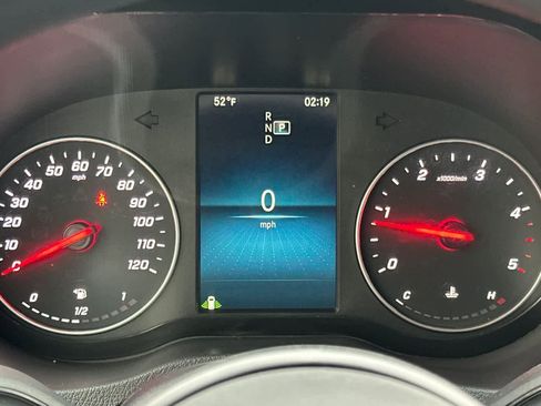 Used 2023 Mercedes-Benz Sprinter 2500 image 22