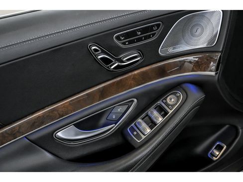 Used 2014 Mercedes-Benz S 550 Sedan image 9