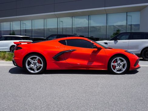 Used 2025 Chevrolet Corvette Stingray Preferred Cpe w/ Z51 Performance Package RWD image 7