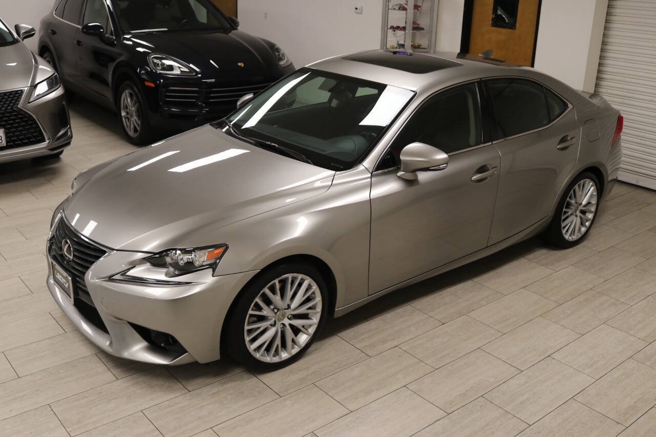 Used 2016 Lexus IS 200t w/ Navigation System Package RWD image 95