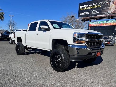 Used 2016 Chevrolet Silverado 1500 LT AWD/4WD image 4