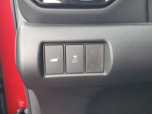 Used 2025 Honda Pilot Touring image 26