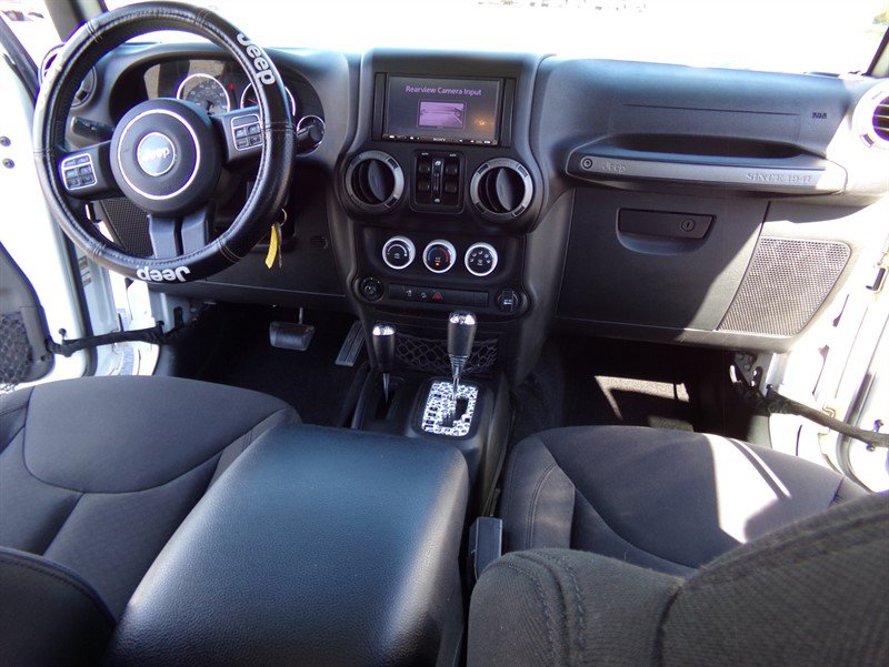 Used 2016 Jeep Wrangler Unlimited Sport w/ Quick Order Package 24S AWD/4WD image 25
